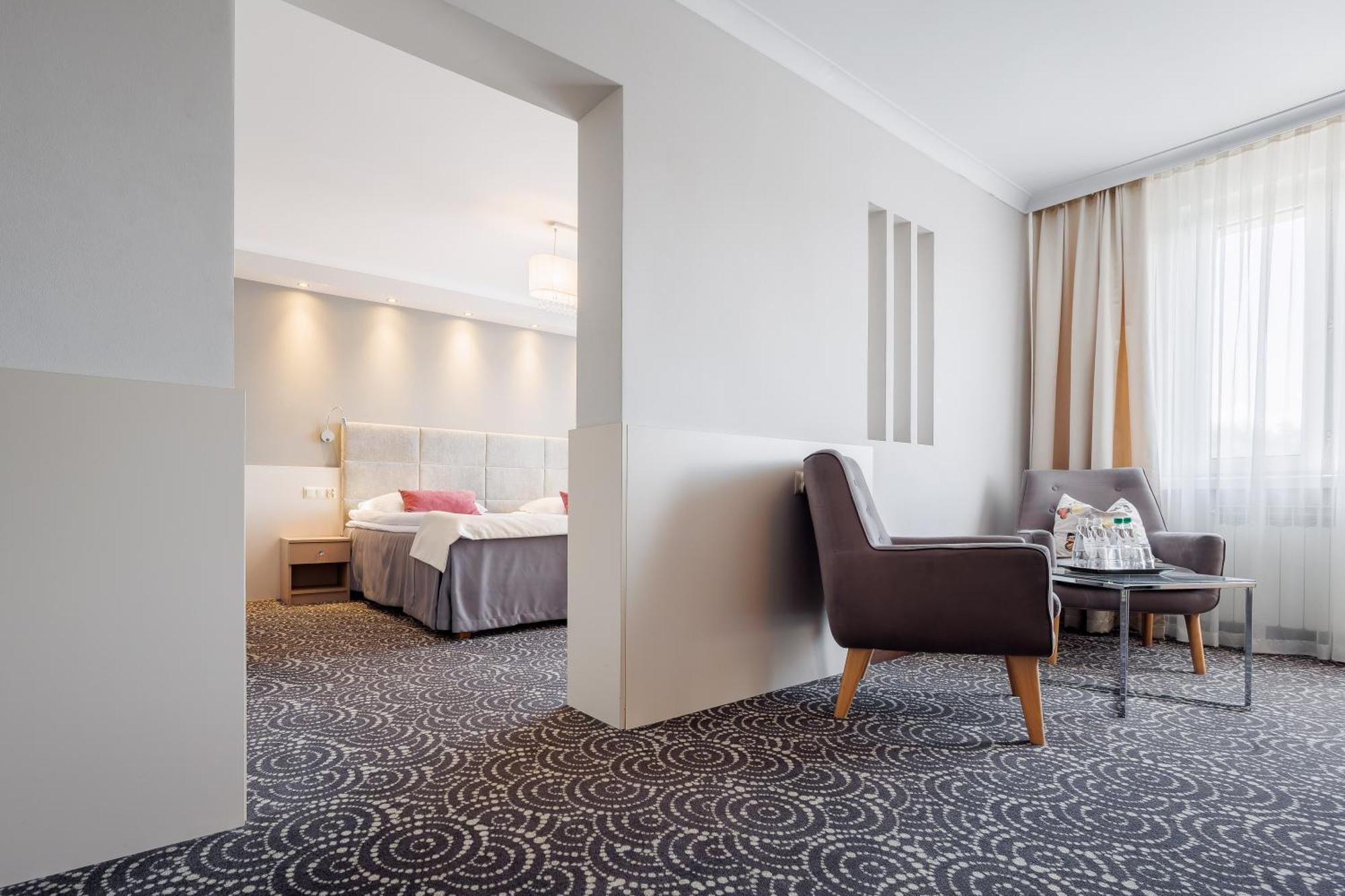 Cristal Park 3*
