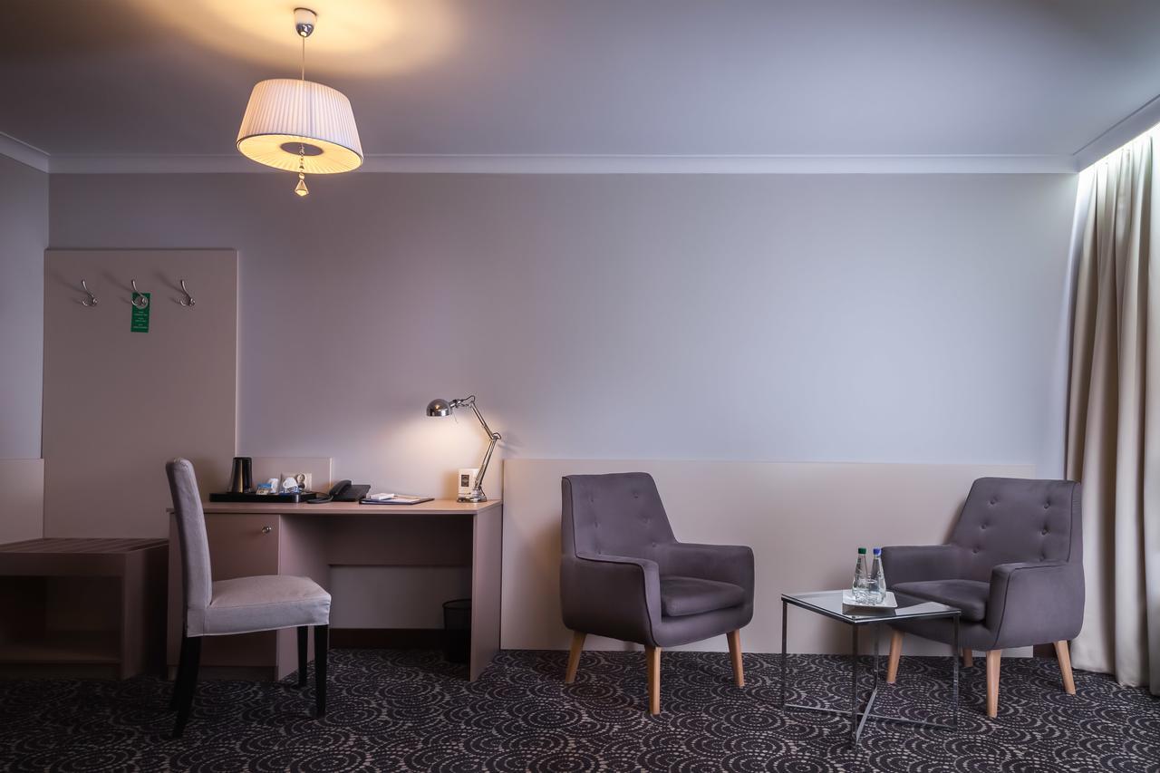 Hotel Cristal Park 3*