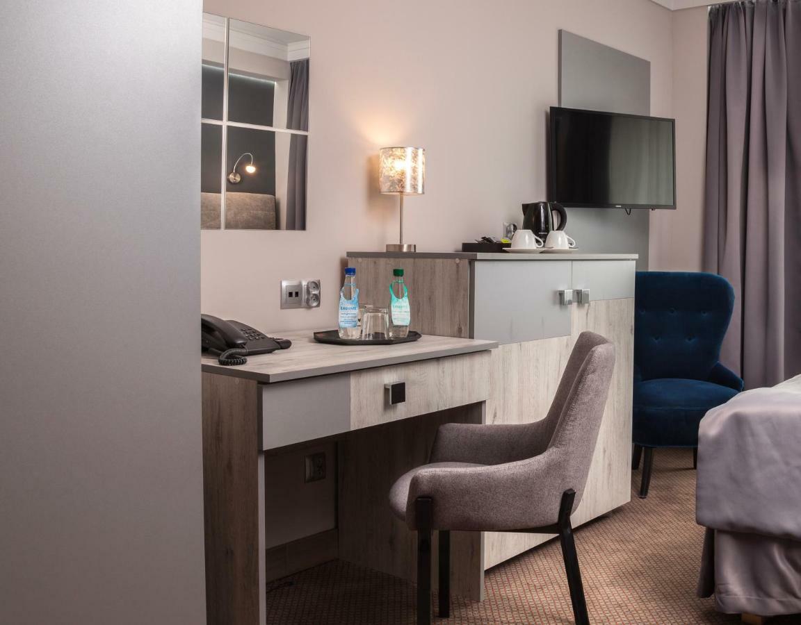 Hotel Cristal Park 3*